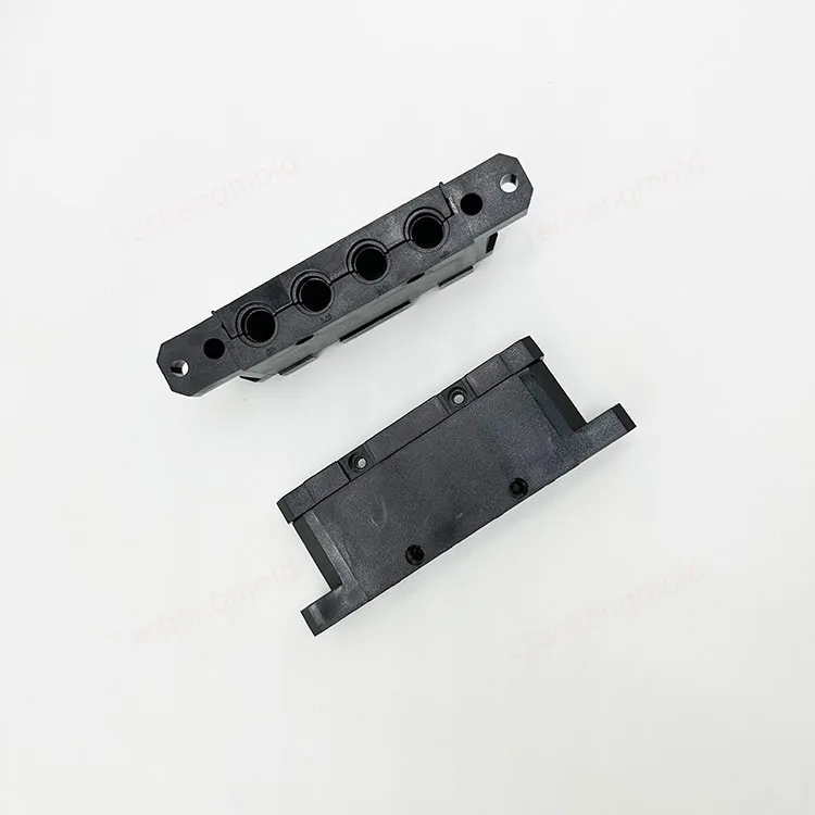 特诚科技精密工程塑料注塑件实拍